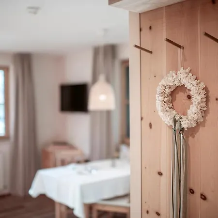 Gaestehaus Bramboeck Guest house 3*